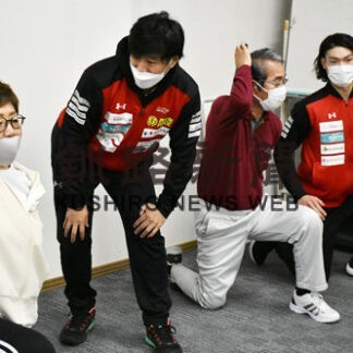 クレインズ、健康手助け　６０歳以上対象、選手ら講師に(2021-12-28)