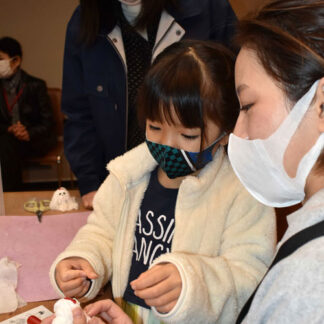 冬の博物館まつり 子犬づくり小学生挑戦(2022-01-01)
