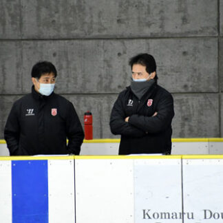 【元旦号8B】FW,DF連動攻撃に活路 アイホ女子代表飯塚監督(2022-01-01)