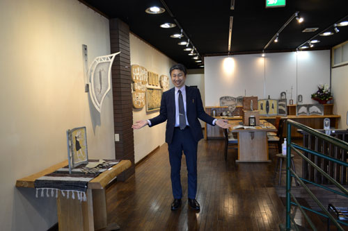 佐藤紙店ギャラリー開設 地域の芸術、文化応援(2021-12-16)