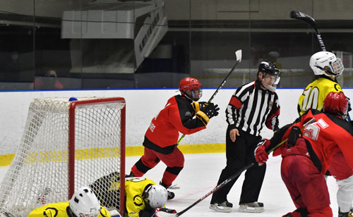 全道中学アイホ 釧鳥取・檜森、逆転G 東胆振Dに5―4(2021-12-07)