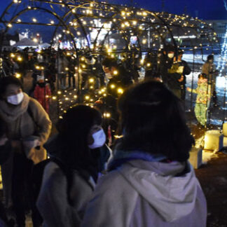 プロムナード、イルミで華やかに(2021-12-20)