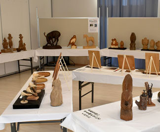 能登さん木彫展　匠の技光る７０点　ウレシパチセで(2021-12-18)