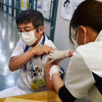 釧路でも３回目接種始まる　医療従事者対象(2021-12-07)