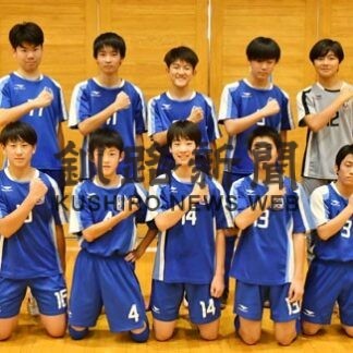 ＳＣ釧路Ａ全勝Ｖ　フットサルＵ１４　全道大会出場へ(2022-01-24)