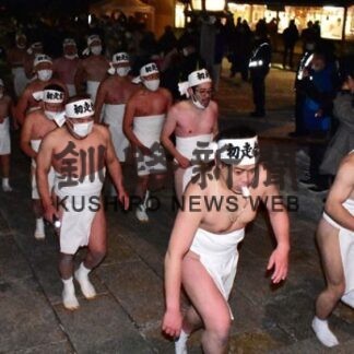 初走会勇ましく 根室金刀比羅神社(2022-01-03)