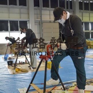 建築配管資格取得へ３０人挑む　釧路で検定　(2022-02-04)