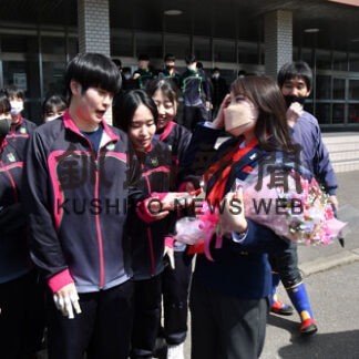 佐藤選手 釧路に凱旋_1(2022-04-02)