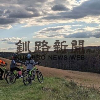 女子旅サイクリングをＰＲ　商品化に向け検証(2022-04-15)
