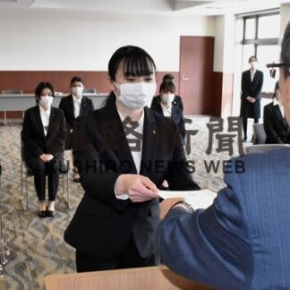 入社式 決意新た_2(2022-04-02)