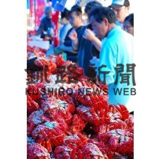 かに祭り開催方法検討　根室市観光協会総会　岡野会長を再任_1(2022-04-13)