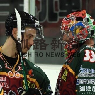 クレインズ　監督と２選手退団　ラトビア国籍、外国人不在は初_1(2022-04-10)