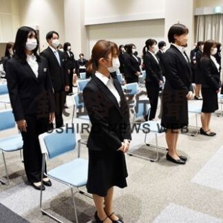 「患者に寄り添う看護師に」　労災専門学校で入学式(2022-04-10)