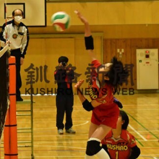 女子は釧路ＡＴ１優勝　男女混合は釧路Ｊ―Ｓｐｉｒｉｔｓ制す　小学バレー(2022-05-29)