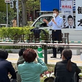 泉代表が青空対話集会　立民、党の政策をアピール(2022-05-08)