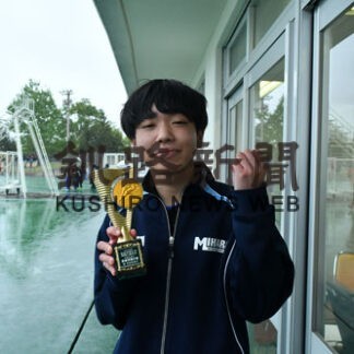 雨の中つかんだＭＶＰ　釧新杯陸上_2(2022-06-12)