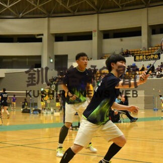 瀧ケ平・高砂組（武修館）８強　全道高体連バドミントン(2022-06-24)