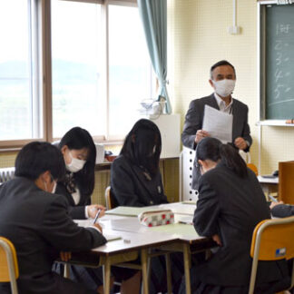 地名やごみ問題学ぶ　「久遠塾」塾長ら講師に(2022-06-24)