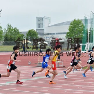 自己ベスト更新へ全力　釧新杯陸上で５３３人駆ける(2022-06-12)