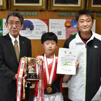 八重選手ソフトテニスで全国へ「１位目指す」意気込み(2022-06-17)