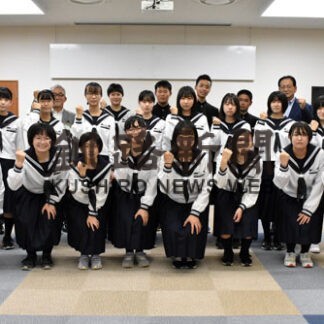 別海中央生 全道へ 　中体連６競技２０人が表敬(2022-07-23)