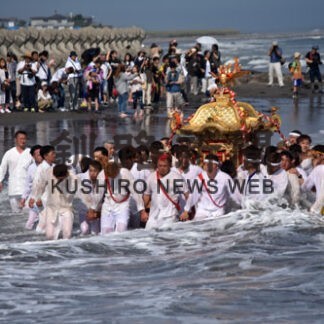 海中みこし３年ぶり復活　２２日から白糠厳島神社例大祭(2022-07-07)