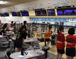 中田（釧朝陽小６年）健闘準Ｖ　ジュニアボウリング大会(2022-08-01)