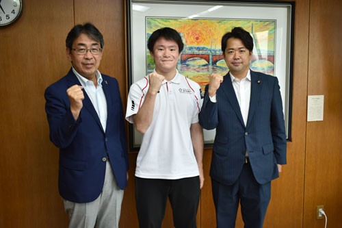 山崎さん(釧北陽卒)全国大会出場へ トランポリン全日本で好成績(2022-08-29)