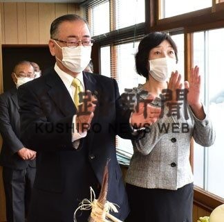 「農林水産業の強靱化を」　根室市長選、石垣氏が事務所開き　(2022-08-09)