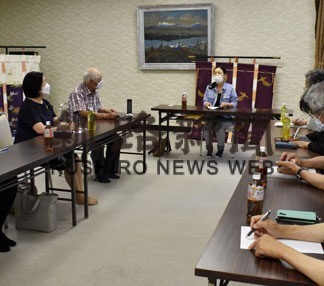 賀根村さん講師に「寄り添い方」学ぶ(2022-08-05)