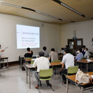 江戸時代の歴史学ぶ　神社で「鳥取学」特別講座(2022-08-13)
