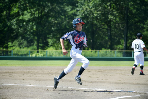 釧新旗少年野球 ベスト4出そろう(2022-08-14)