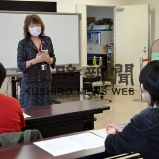 就職相談会で人材掘り起こし就業促進(2022-08-03)