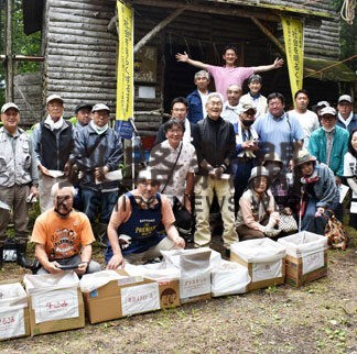 ３年ぶり野外パーティーで交流　山小屋らんぷのいえ(2022-08-05)