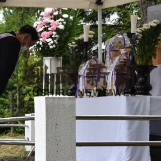 参列者ら平和への誓い新た　鶴居で村戦没者追悼式(2022-08-20)