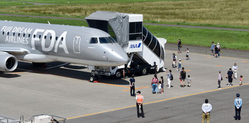 チーズ製造体験楽しむ なかしべつ空港フェスタ(2022-08-28)