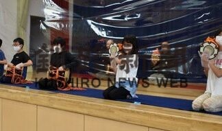 日本の古典を体感　武佐小で能楽公演(2022-09-01)