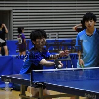 ３部門に分かれ熱戦展開　卓球ヤサカ杯、今井・三林（釧景雲）制覇(2022-09-19)