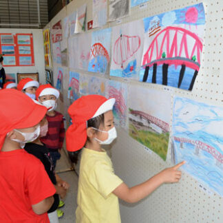 厚岸大橋 工夫凝らし５５点　フォト・エッセー・絵画作品展(2022-09-17)