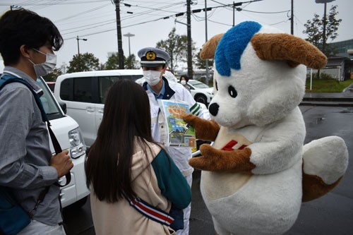 レンタカー運転、安全に 利用者へ事故防止啓発(2022-09-18)