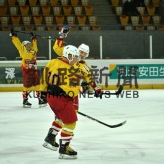 東部ブレイズ延長惜敗　タダノに６―７(2022-09-20)