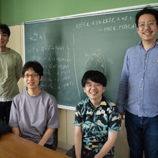 涼しい気候で数学難問挑む　東大卒、現役生ら鶴居で２年ぶり合宿(2022-09-17)