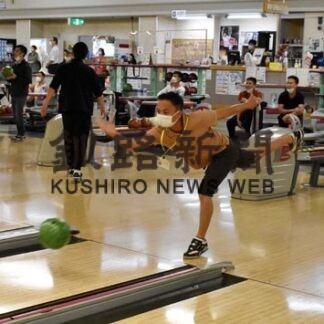 国際交流の会、ボーリングでＫＣＭ研修生と親交深める(2022-09-26)