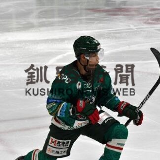 クレインズ 反撃及ばず　序盤から押し込まれ初戦黒星_1(2022-09-04)