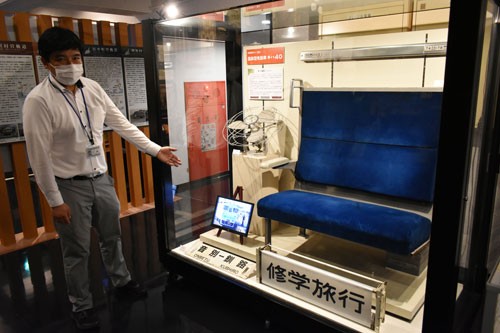 釧路市立博物館で道内の縄文土器、石器展示_1(2022-09-18)