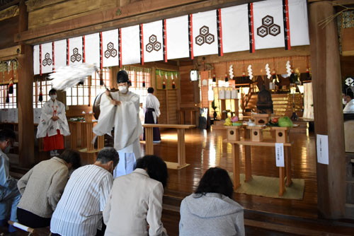 重陽の節句で健康祈願 円空仏に参拝(2022-09-19)