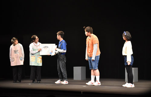 全道作品お披露目 根室高演劇部が市文化祭で熱演の舞台(2022-10-22)