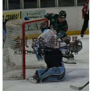 クレインズ、横浜に大勝　アジアリーグ、齊藤躍動２発_1(2022-10-30)