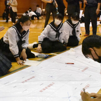 ＨＵＧで防災意識高める　標津中で高校生講話(2022-10-07)