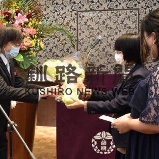 郷土芸術の一端に　藤朋流大正琴３０周年記念で歩みと魅力再認識(2022-10-28)